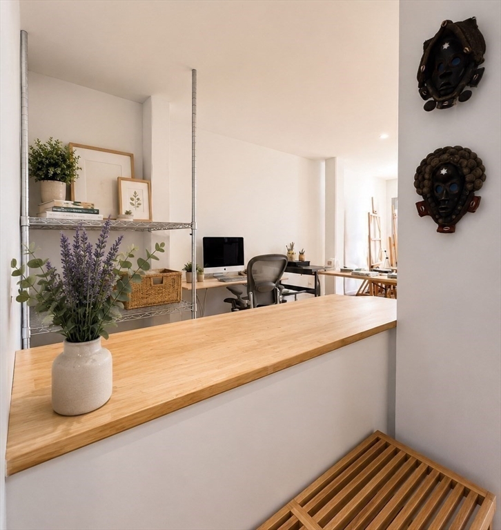 346 Congress Street, Unit 413 Boston, MA 02210 - Photo 6 of 20