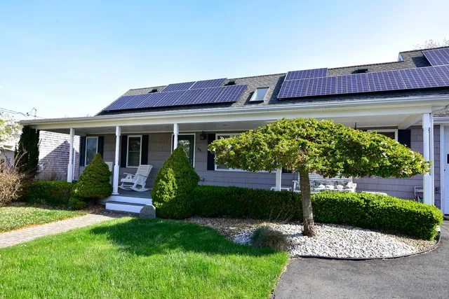 $2,950 | 62 Reposa Square, Portsmouth, RI 02871