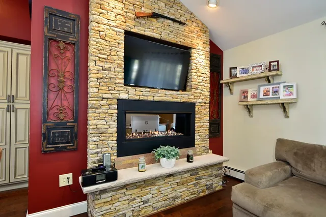 $2,950 | 62 Reposa Square, Portsmouth, RI 02871