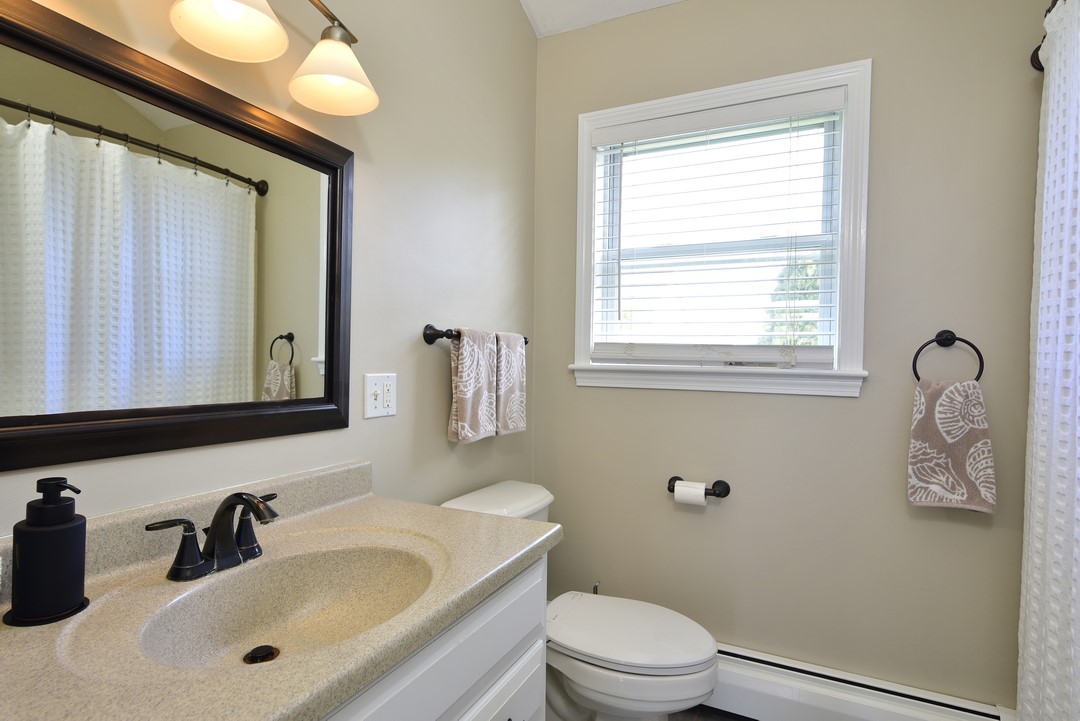 62 Reposa Square Portsmouth, RI 02871 - Photo 10 of 22