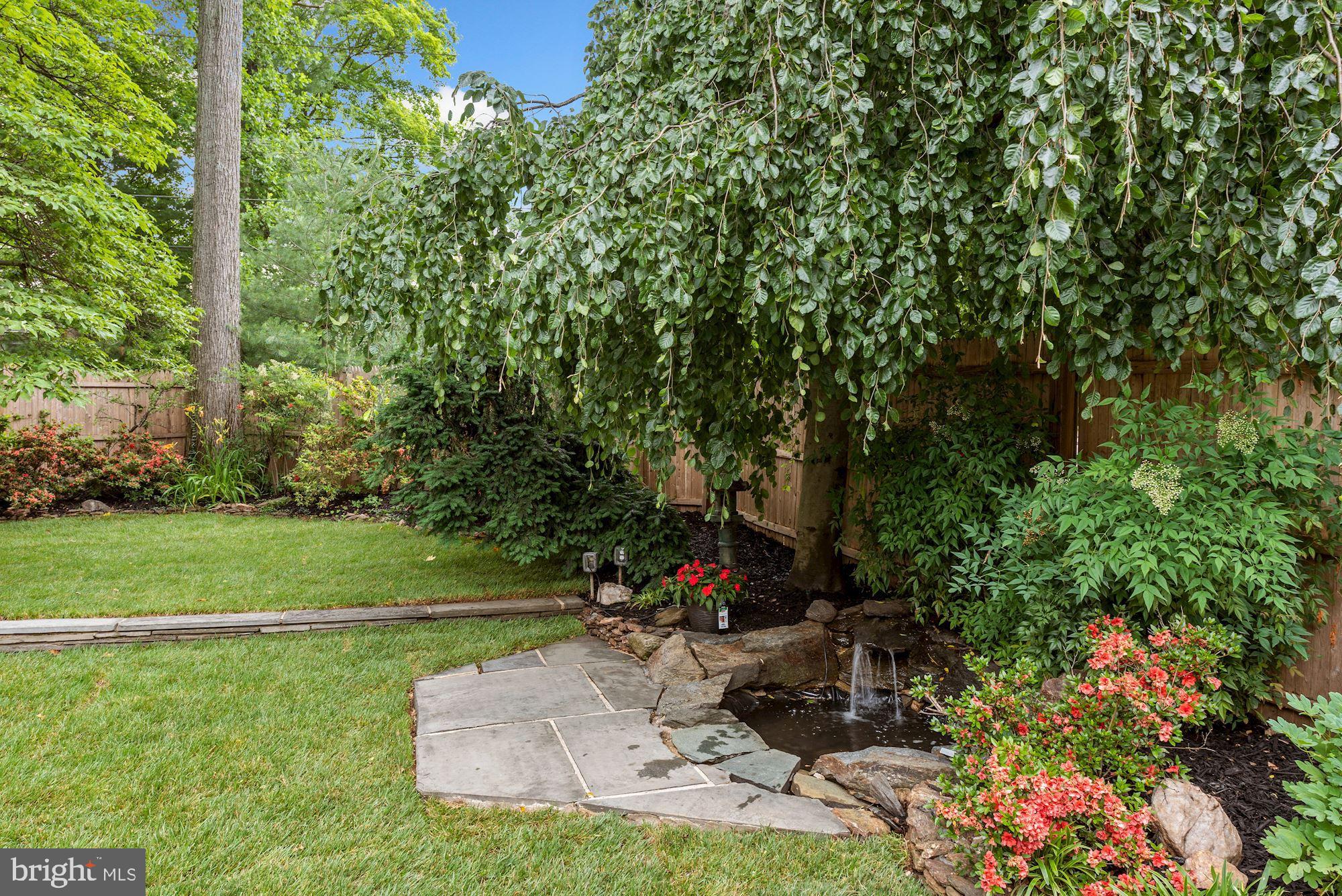 6100 Namakagan Road Bethesda, MD 20816 - Photo 48 of 54 Waterfall