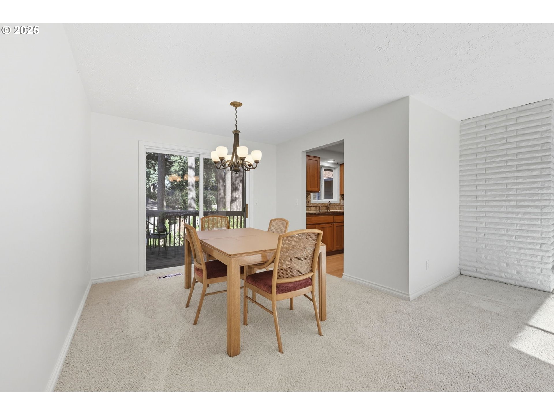 13525 Southwest Fircrest Court Beaverton, OR 97008 - Photo 5 of 35 Dining Room