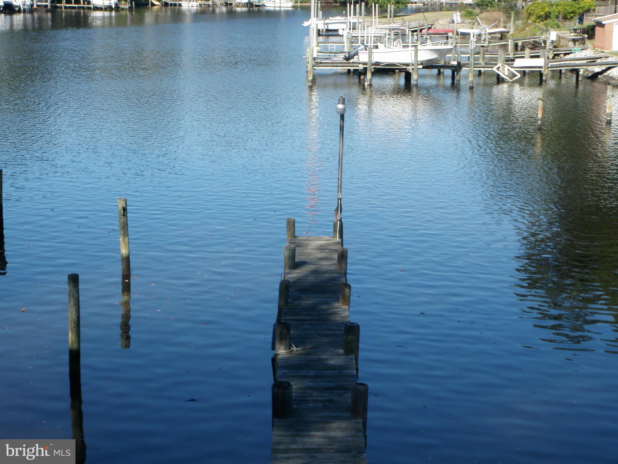 290 Riverside Drive Pasadena, MD 21122 - Photo 4 of 24 Deep water 6 MLW