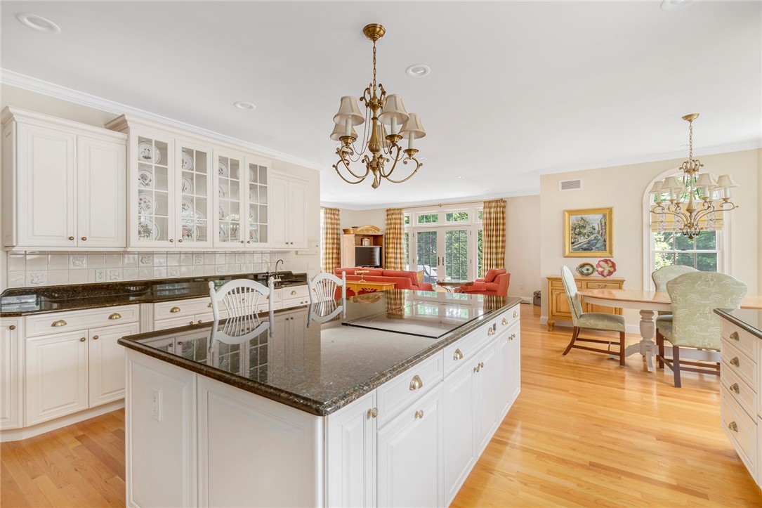 8 Pine Tree Lane Lincoln, RI 02865 - Photo 21 of 50