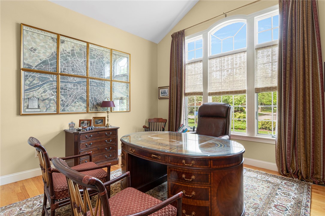 8 Pine Tree Lane Lincoln, RI 02865 - Photo 24 of 50