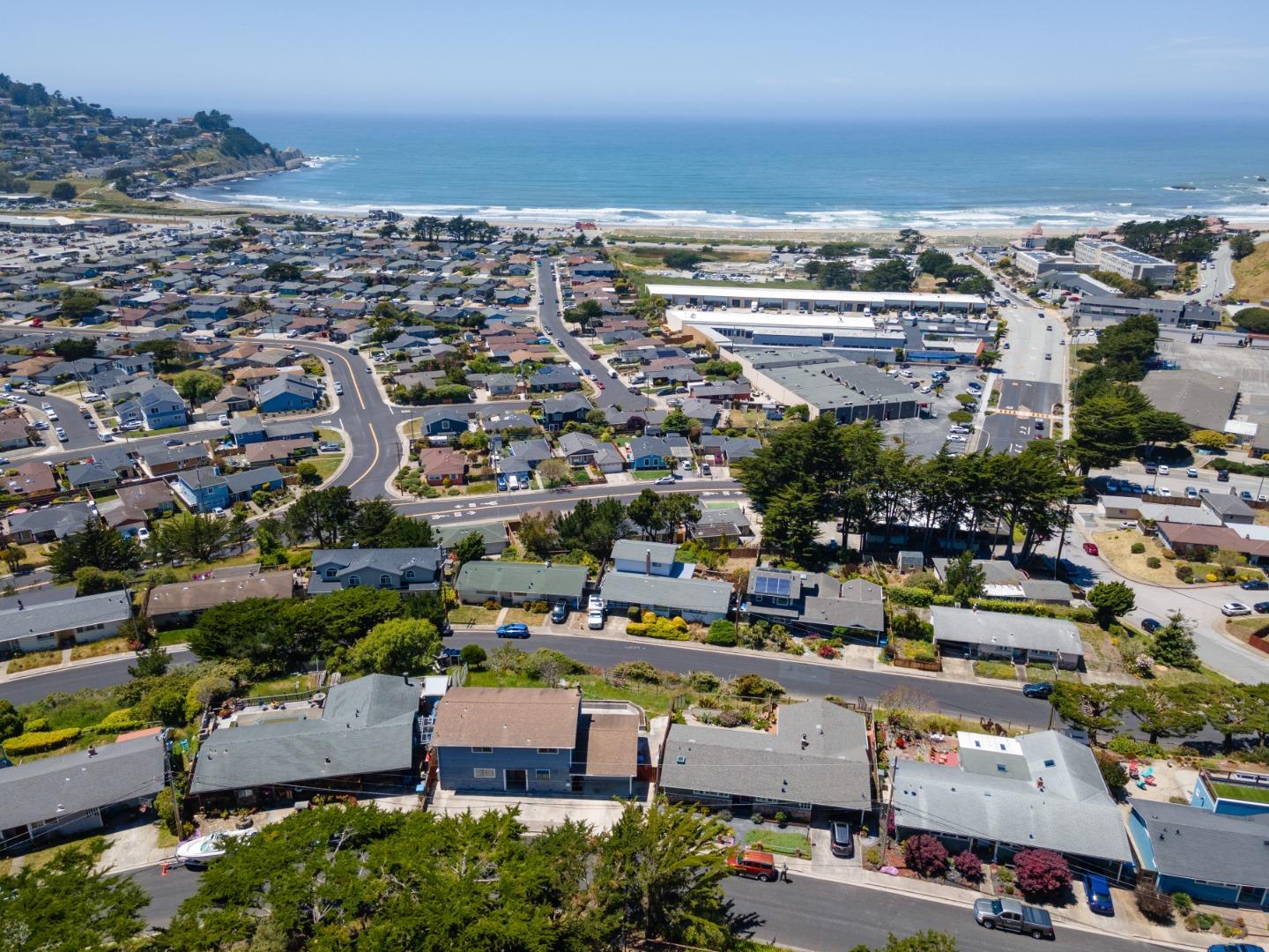 720 Alta Vista Drive Pacifica, CA 94044 - Photo 34 of 40 an aerial view of a city