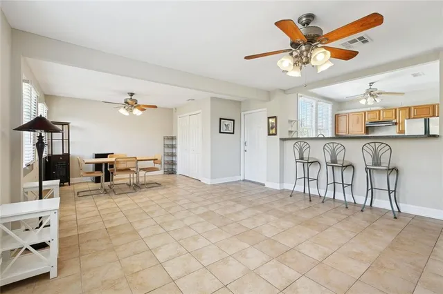 $1,800 | 5705 Prytania Street, New Orleans, LA 70115