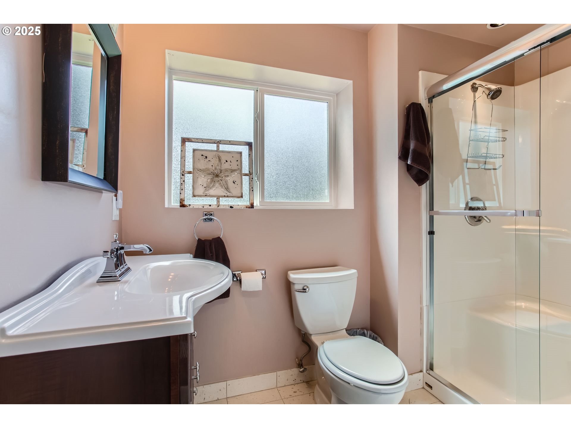 7145 Southwest Gable Parkway Portland, OR 97225 - Photo 28 of 45 Bathroom