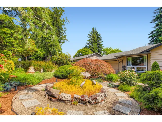 $1,299,000 | 7145 Southwest Gable Parkway, Portland, OR 97225