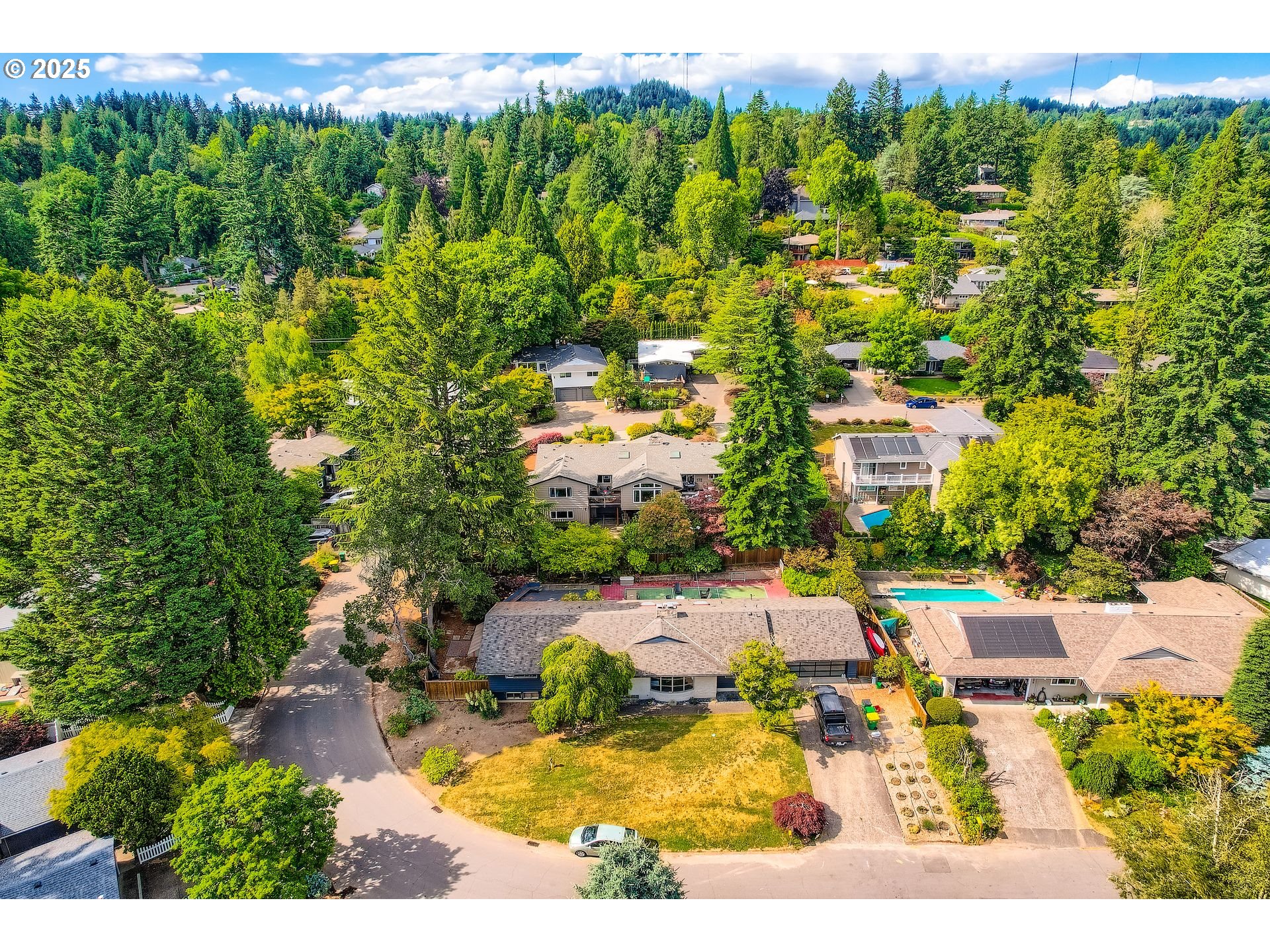 7145 Southwest Gable Parkway Portland, OR 97225 - Photo 39 of 45