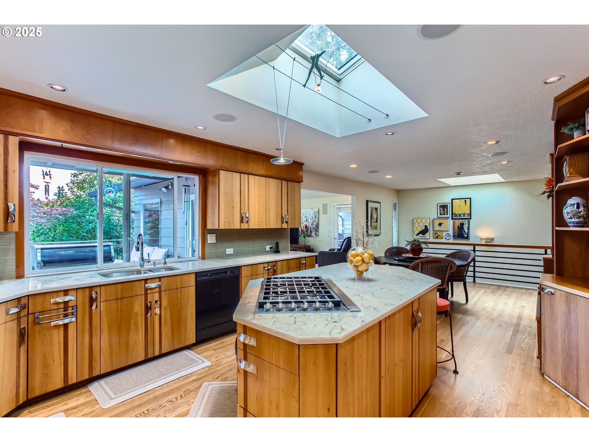 7145 Southwest Gable Parkway Portland, OR 97225 - Photo 10 of 45 Kitchen