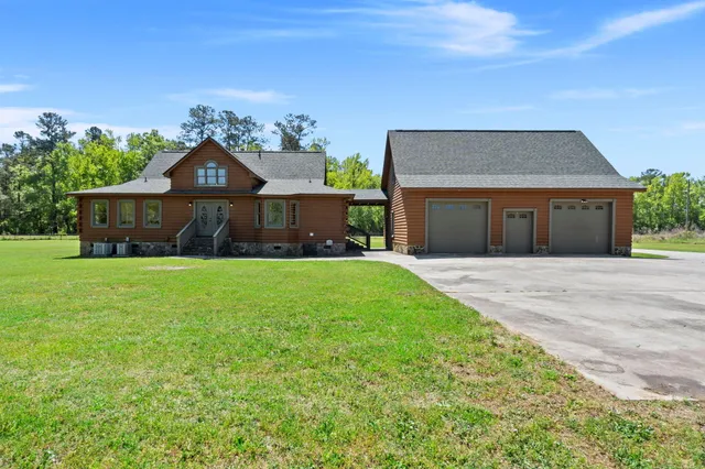 $450,000 | 3936 Lodge Highway, Smoaks, SC 29481