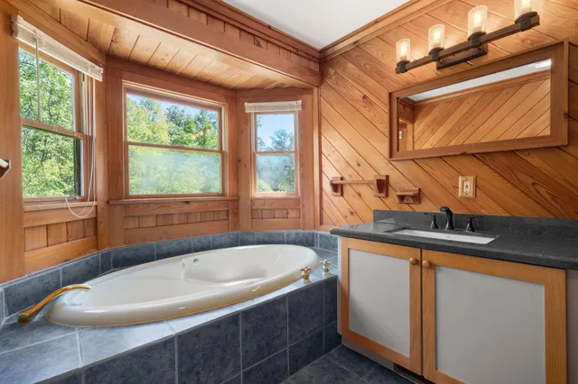 $450,000 | 3936 Lodge Highway, Smoaks, SC 29481