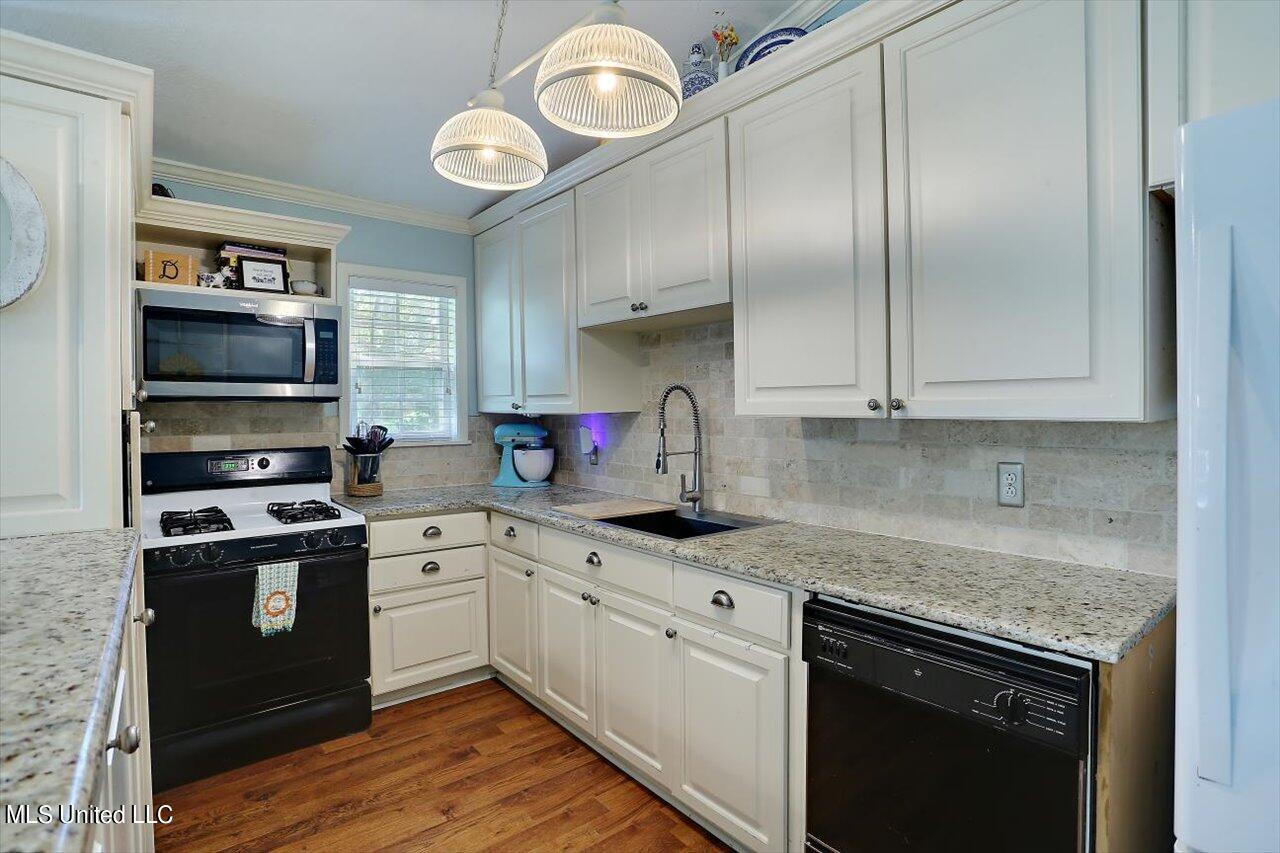 918 Post Road Clinton, MS 39056 - Photo 8 of 21 09-918 Post Rd