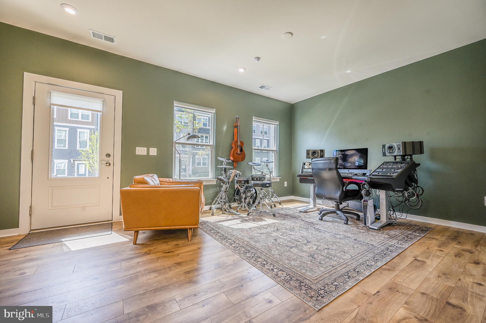 1606 Grove Chestnut Road Dumfries, VA 22026 - Photo 11 of 63 View from hall