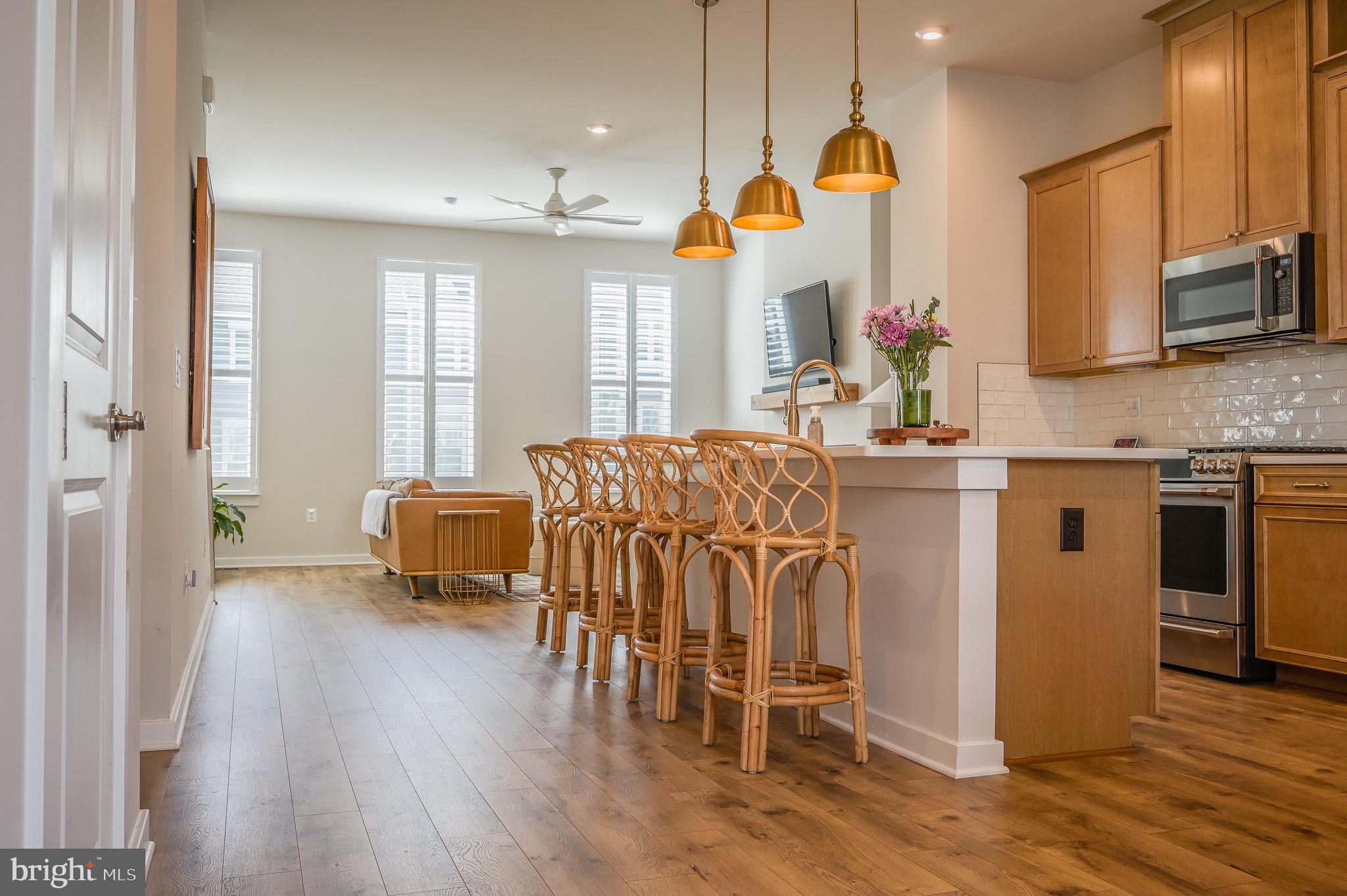 1606 Grove Chestnut Road Dumfries, VA 22026 - Photo 15 of 63 Bar seating on massive island