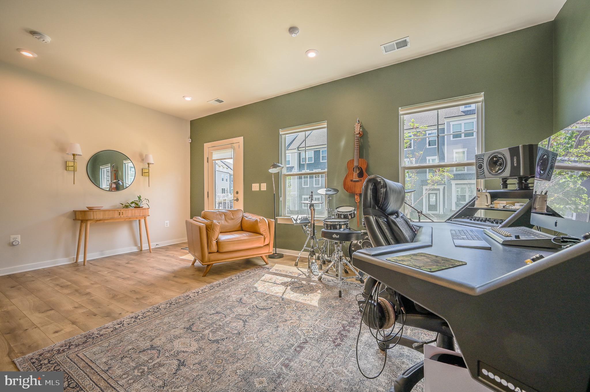 1606 Grove Chestnut Road Dumfries, VA 22026 - Photo 9 of 63 Recessed lighting