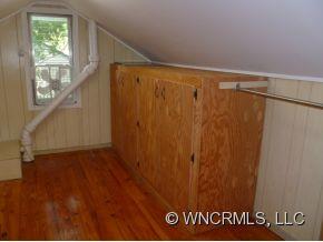 123 Kingsgate Road Asheville, NC 28805 - Photo 8 of 16 Gallery Image 8