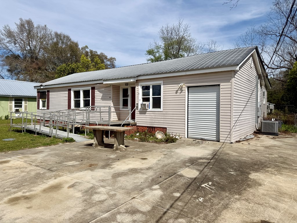 111 South Forest Street Geneva, AL 36340 - Photo 19 of 22