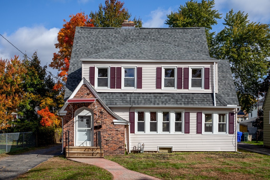 85 Osborne Terrace Springfield, MA 01104 - Photo 1 of 20 Gallery Image 1