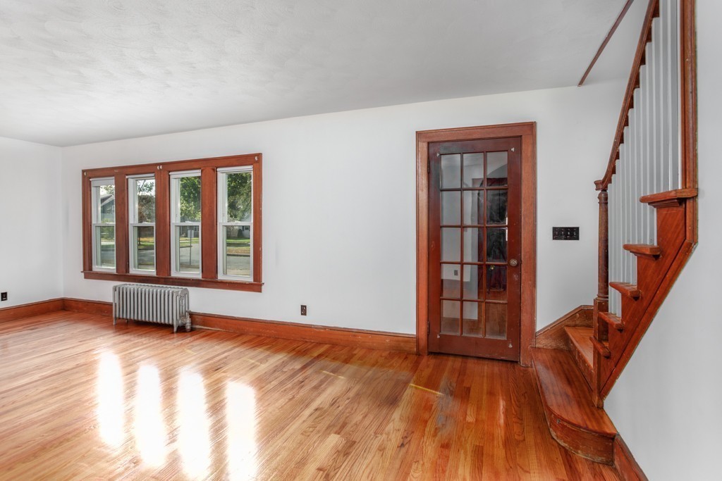 85 Osborne Terrace Springfield, MA 01104 - Photo 5 of 20 Gallery Image 5