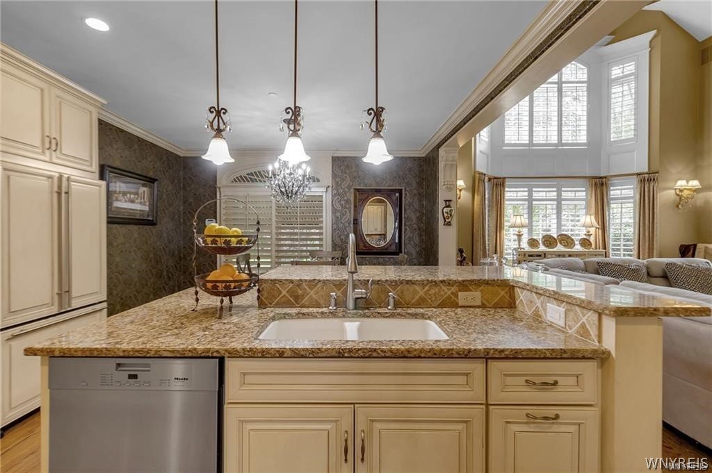 640 Essjay Road, Unit C Amherst, NY 14221 - Photo 20 of 50