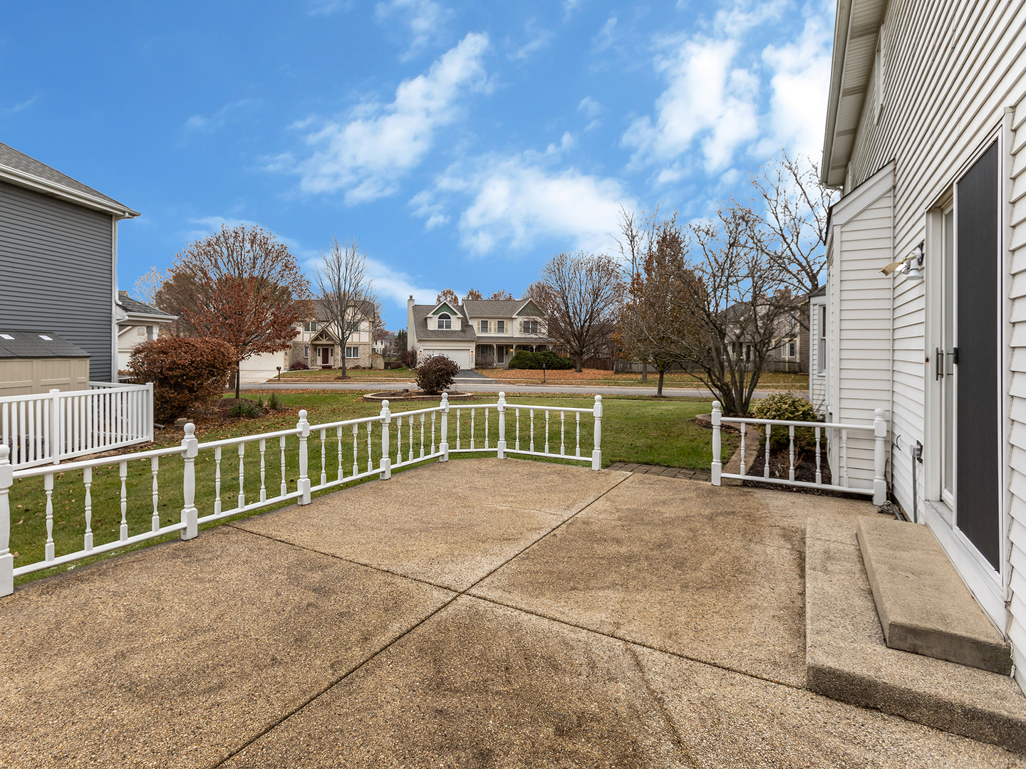 872 New Britton Road Carol Stream, IL 60188 - Photo 21 of 22 a view of a house with backyard and fence
