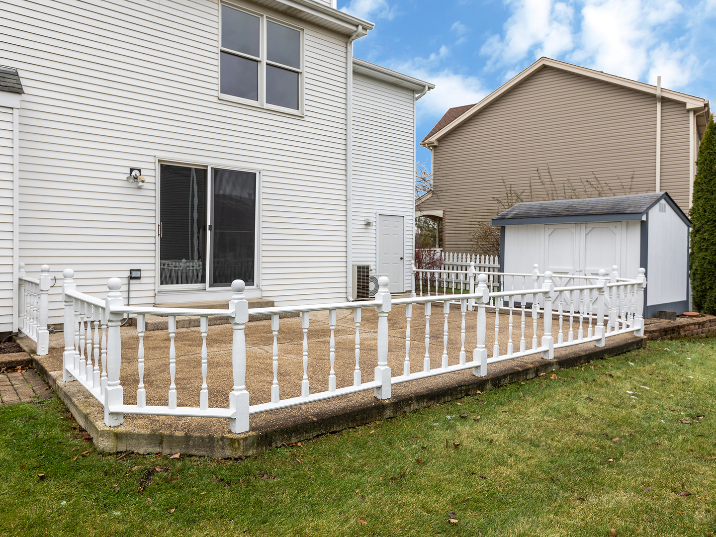 872 New Britton Road Carol Stream, IL 60188 - Photo 22 of 22 a view of a house with a wooden deck
