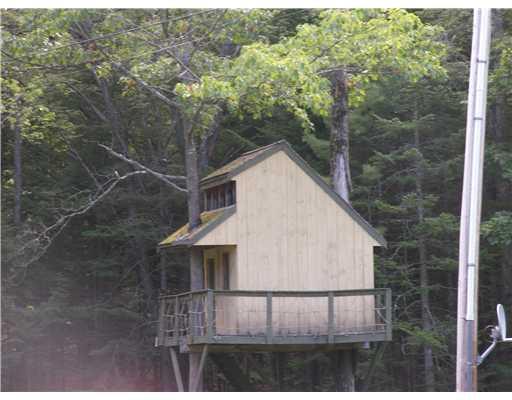 31 Blagdon Ridge Road Wiscasset, ME 04578 - Photo 17 of 18 Other. treehouse