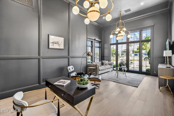 $8,995,000 | 5617 East Montecito Avenue, Phoenix, AZ 85018