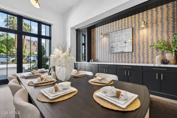 $8,995,000 | 5617 East Montecito Avenue, Phoenix, AZ 85018
