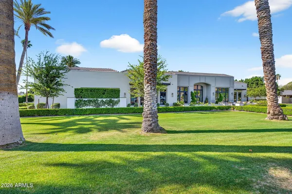 $8,995,000 | 5617 East Montecito Avenue, Phoenix, AZ 85018
