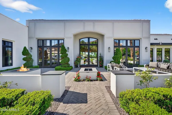 $8,995,000 | 5617 East Montecito Avenue, Phoenix, AZ 85018