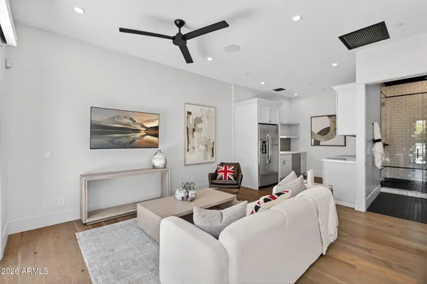 $8,995,000 | 5617 East Montecito Avenue, Phoenix, AZ 85018