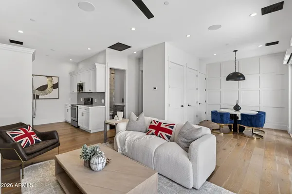 $8,995,000 | 5617 East Montecito Avenue, Phoenix, AZ 85018