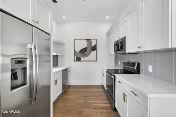 $8,995,000 | 5617 East Montecito Avenue, Phoenix, AZ 85018