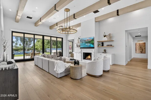 $8,995,000 | 5617 East Montecito Avenue, Phoenix, AZ 85018