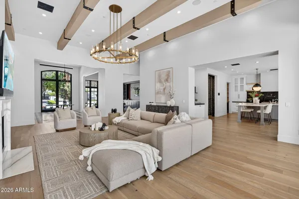 $8,995,000 | 5617 East Montecito Avenue, Phoenix, AZ 85018