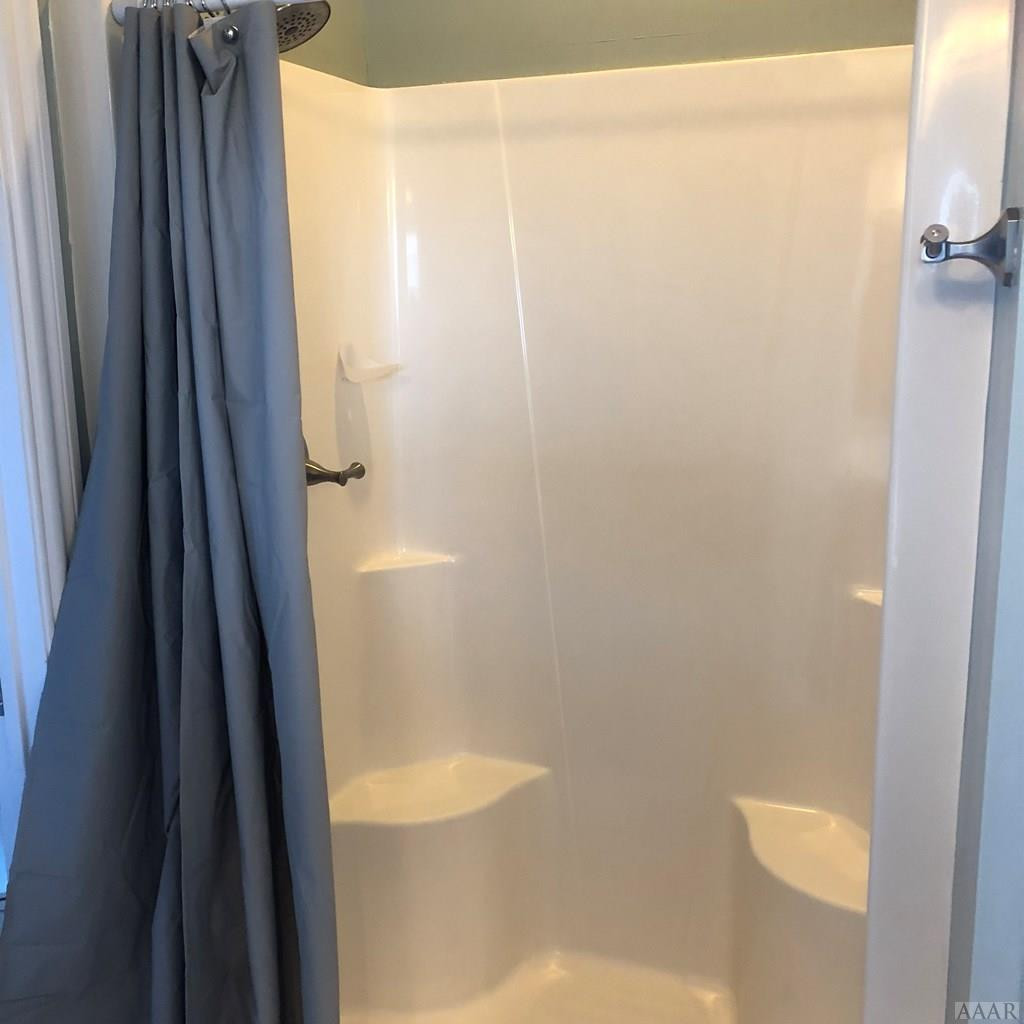 395 Guinea Road Moyock, NC 27958 - Photo 17 of 33 Master Bath 3