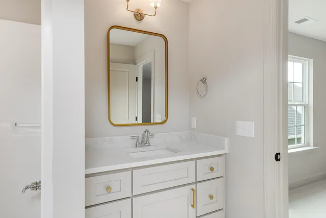 $415,000 | 6667 Dharma Loop, Chattanooga, TN 37412