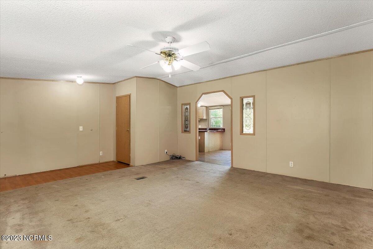 145 Lick Creek Road Carthage, NC 28327 - Photo 16 of 52 Living Room