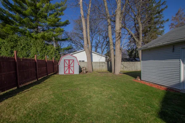 $269,900 | 211 Lynn Street, Watertown, WI 53098
