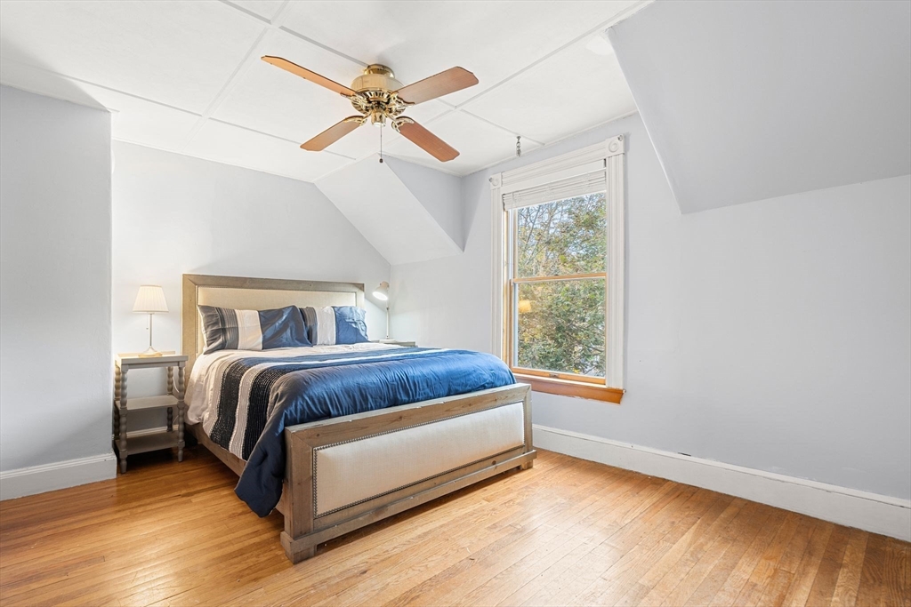 9 Adams Avenue Saugus, MA 01906 - Photo 13 of 32