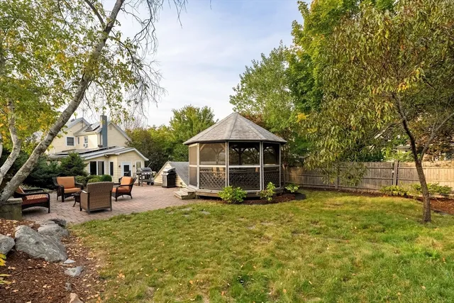 $685,000 | 9 Adams Avenue, Saugus, MA 01906