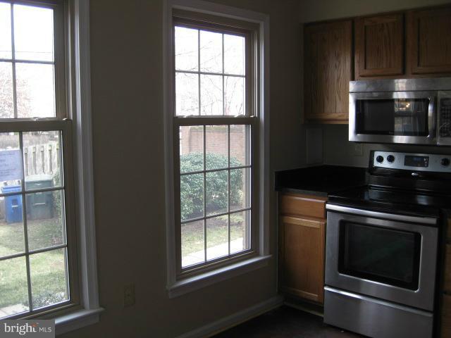 448 West Glebe Road Alexandria, VA 22305 - Photo 19 of 30 Kitchen