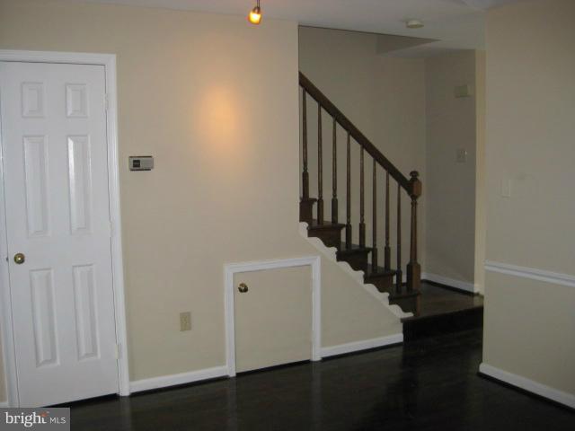 448 West Glebe Road Alexandria, VA 22305 - Photo 7 of 30 Interior (General)