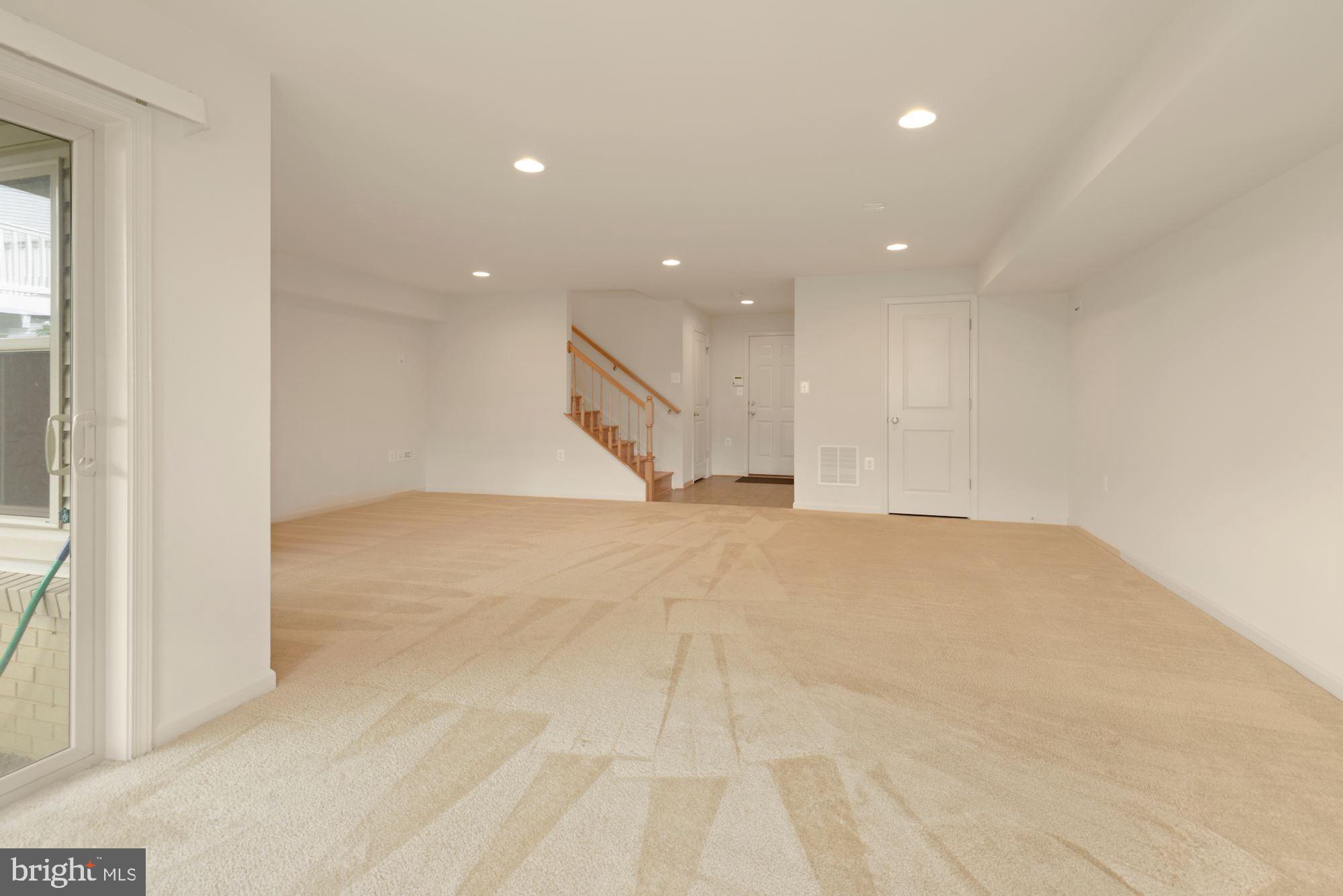 42226 Castle Ridge Square Brambleton, VA 20148 - Photo 33 of 38