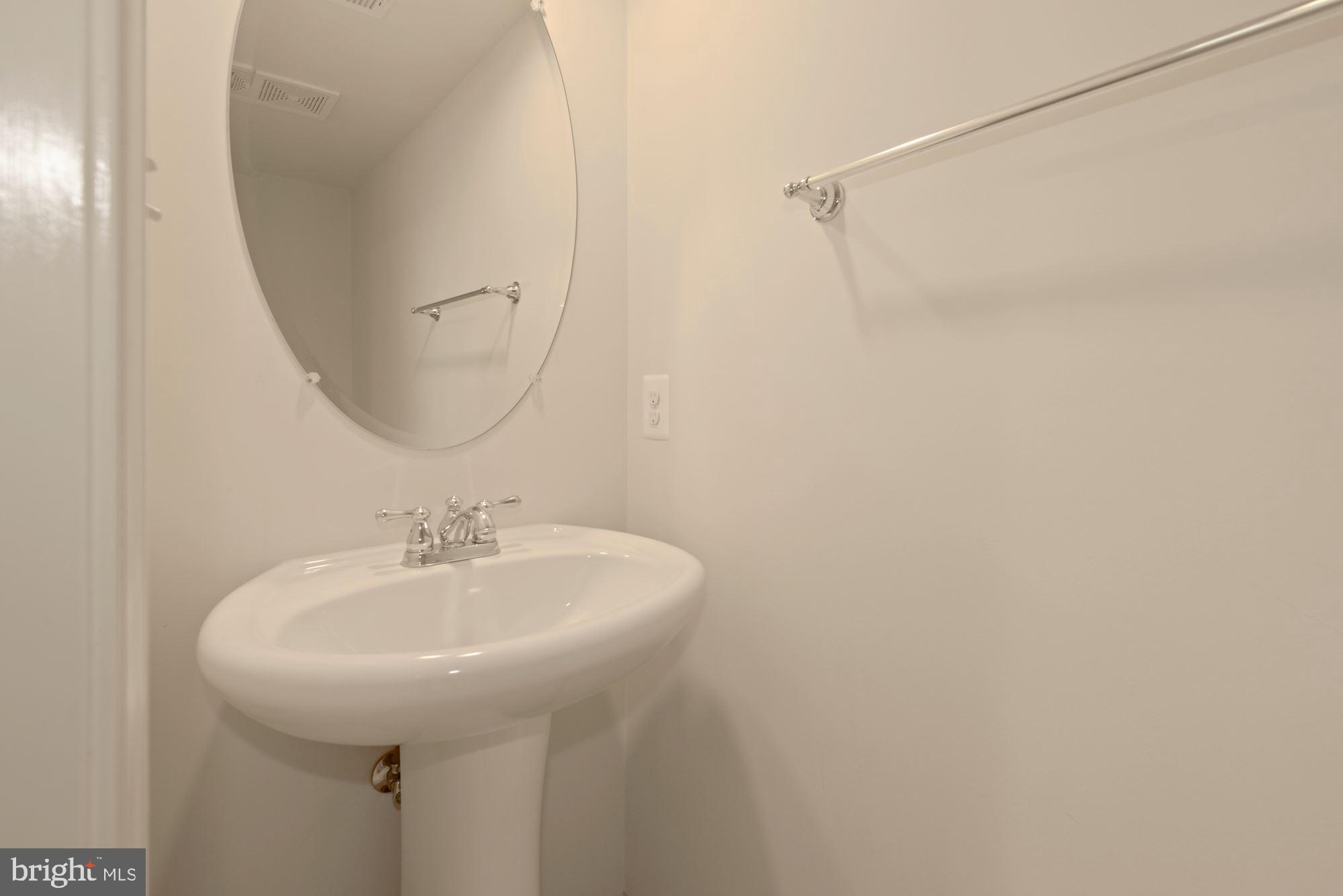 42226 Castle Ridge Square Brambleton, VA 20148 - Photo 34 of 38