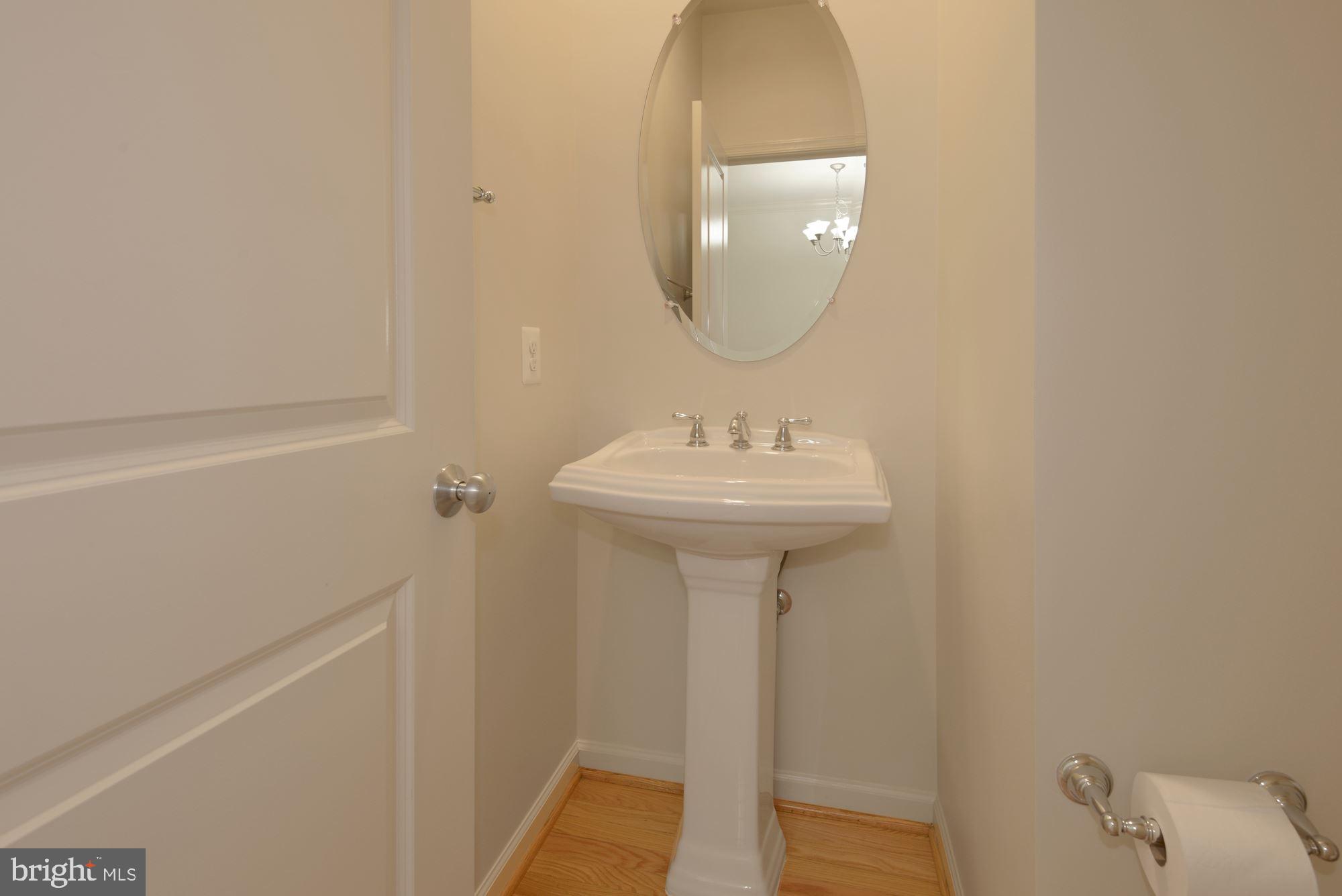 42226 Castle Ridge Square Brambleton, VA 20148 - Photo 10 of 38