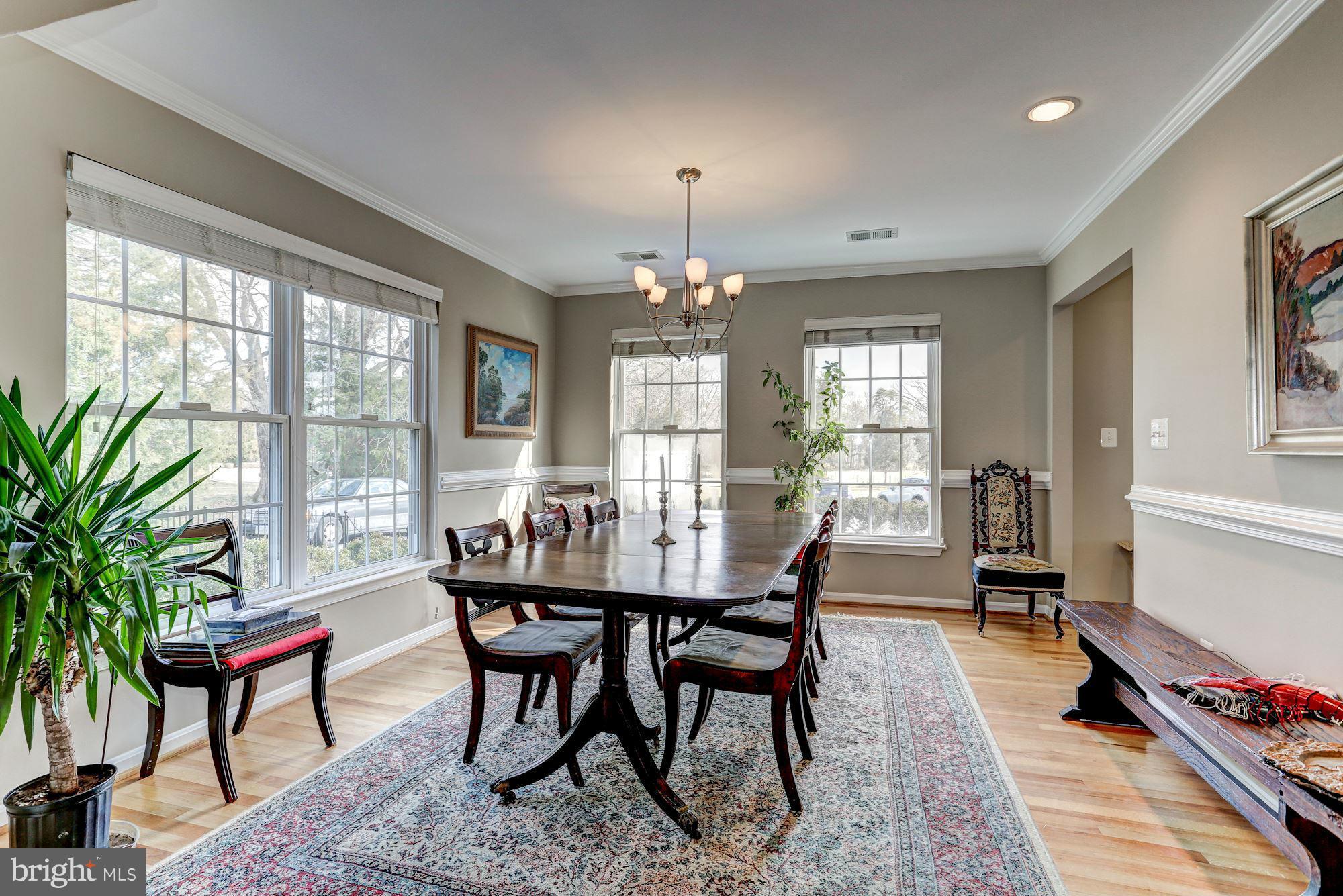 10507 Gunston Road Lorton, VA 22079 - Photo 9 of 30 DINING ROOM